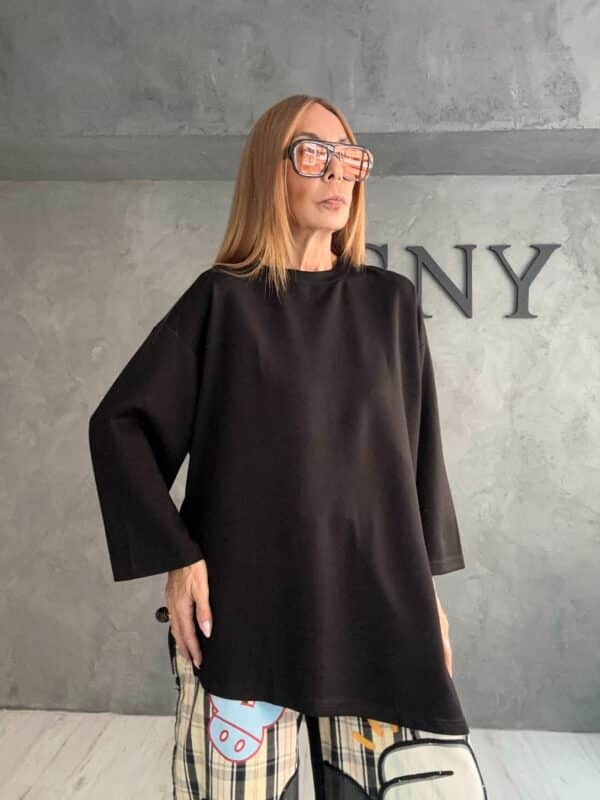 Μαύρη Oversized Μπλούζα με Μύτη - New Collection
