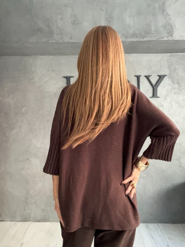 Καφέ Oversized Μπλούζα με Διακριτική Λάμψη - New Collection
