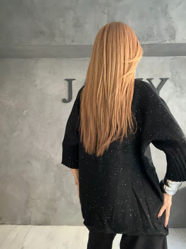 Μαύρη Oversized Μπλούζα με Διακριτική Λάμψη - New Collection